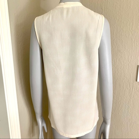 L’AGENCE 100% Silk Creme Ivory Sleeveless Blouse - Picture 8 of 14